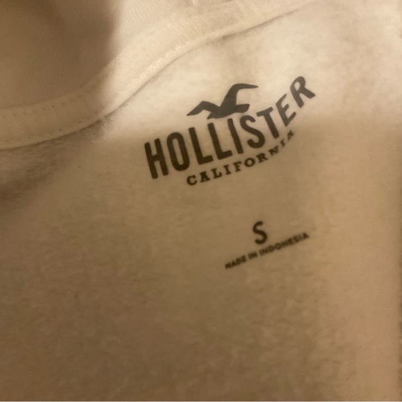 Y2K Vintage White Zip Up - Picture 5 of 5